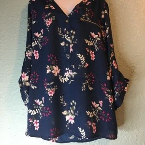 2X floral blouse
